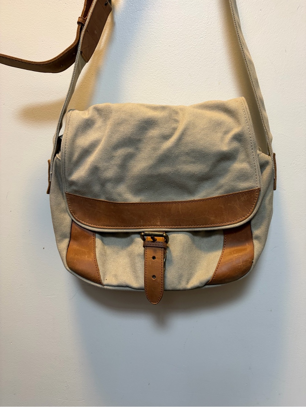 L.L. Bean Vtg. Canvas Messenger Bag with Brown Leather Trim - Men's Crossbody
